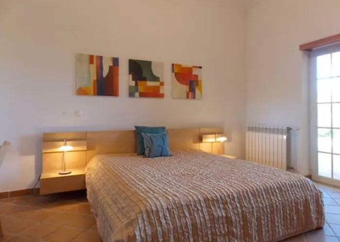 Del Rei 3 Pools Amoreira (Leiria)